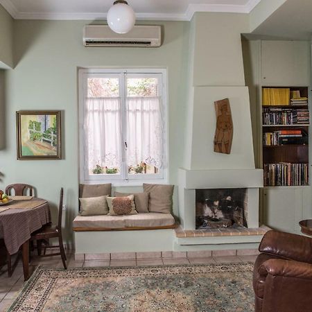Elly'S House In Athens Apartment Exterior photo