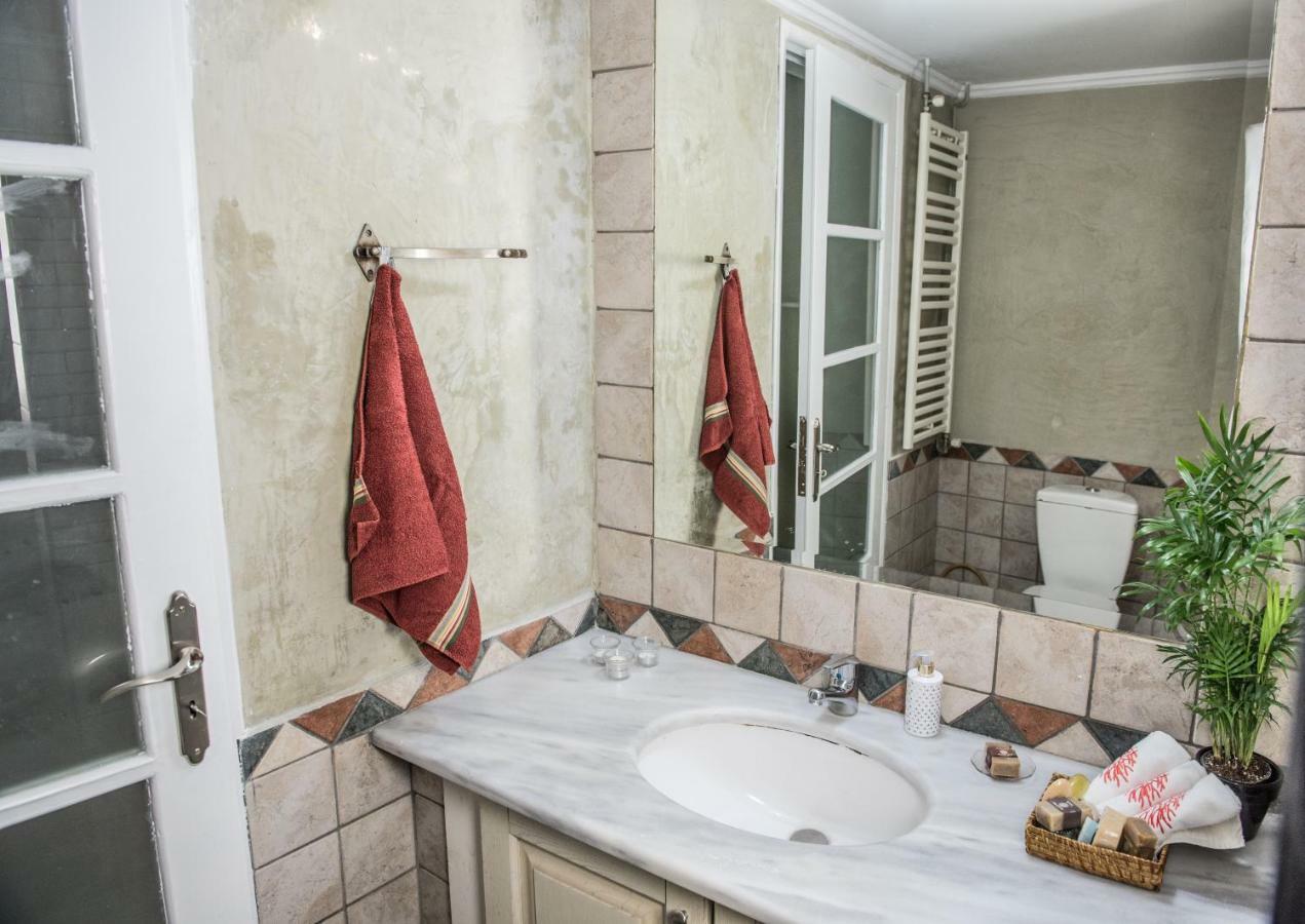 Elly'S House In Athens Apartment Exterior photo