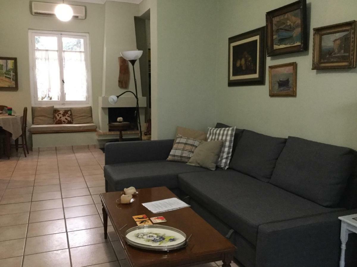 Elly'S House In Athens Apartment Exterior photo